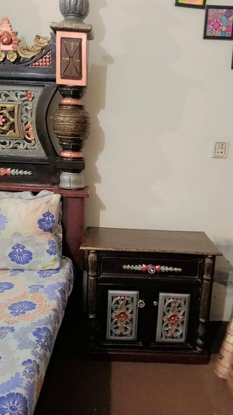 bed and dressing 1