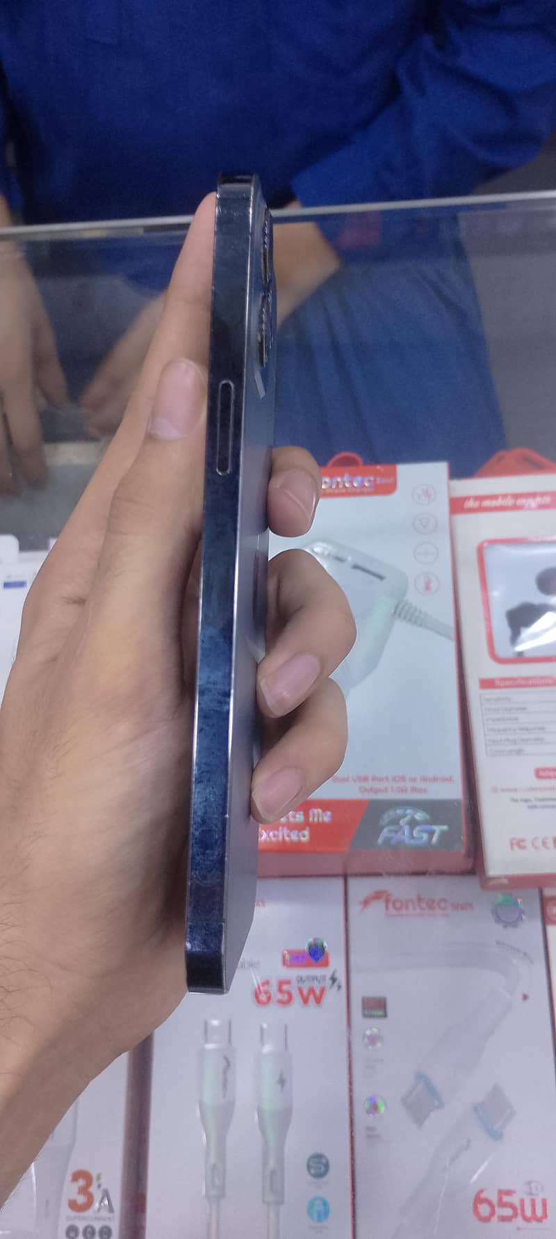 iPhone 12 pro max 1