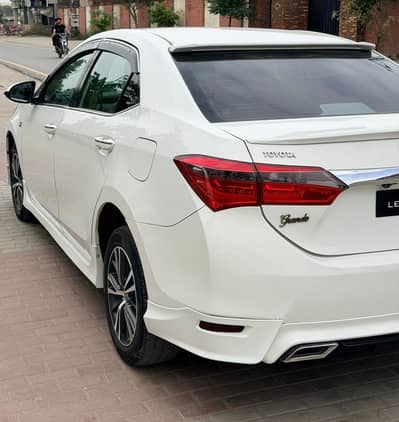 Toyota Altis Grande 2015