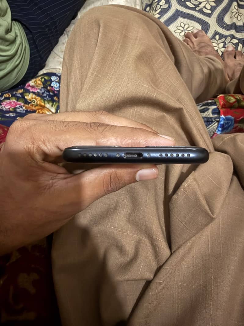 Apple iPhone SE 1