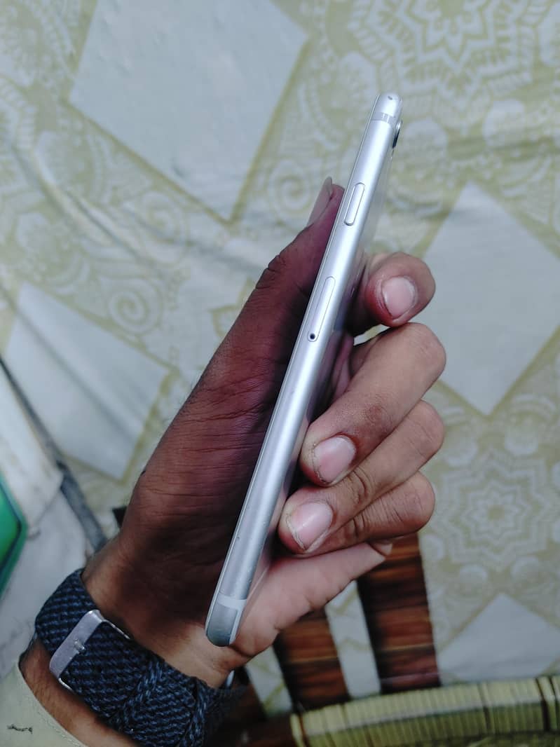 iPhone 6 1