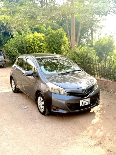 Toyota Vitz 2012