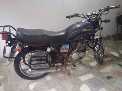 I am selling my Suzuki 150cc bike. Please serious buyer Contact. .