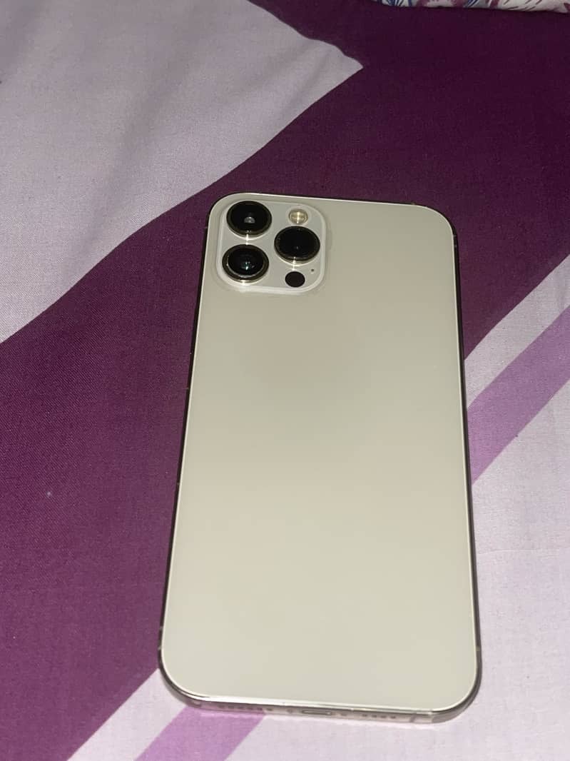 iPhone 12 pro max 1