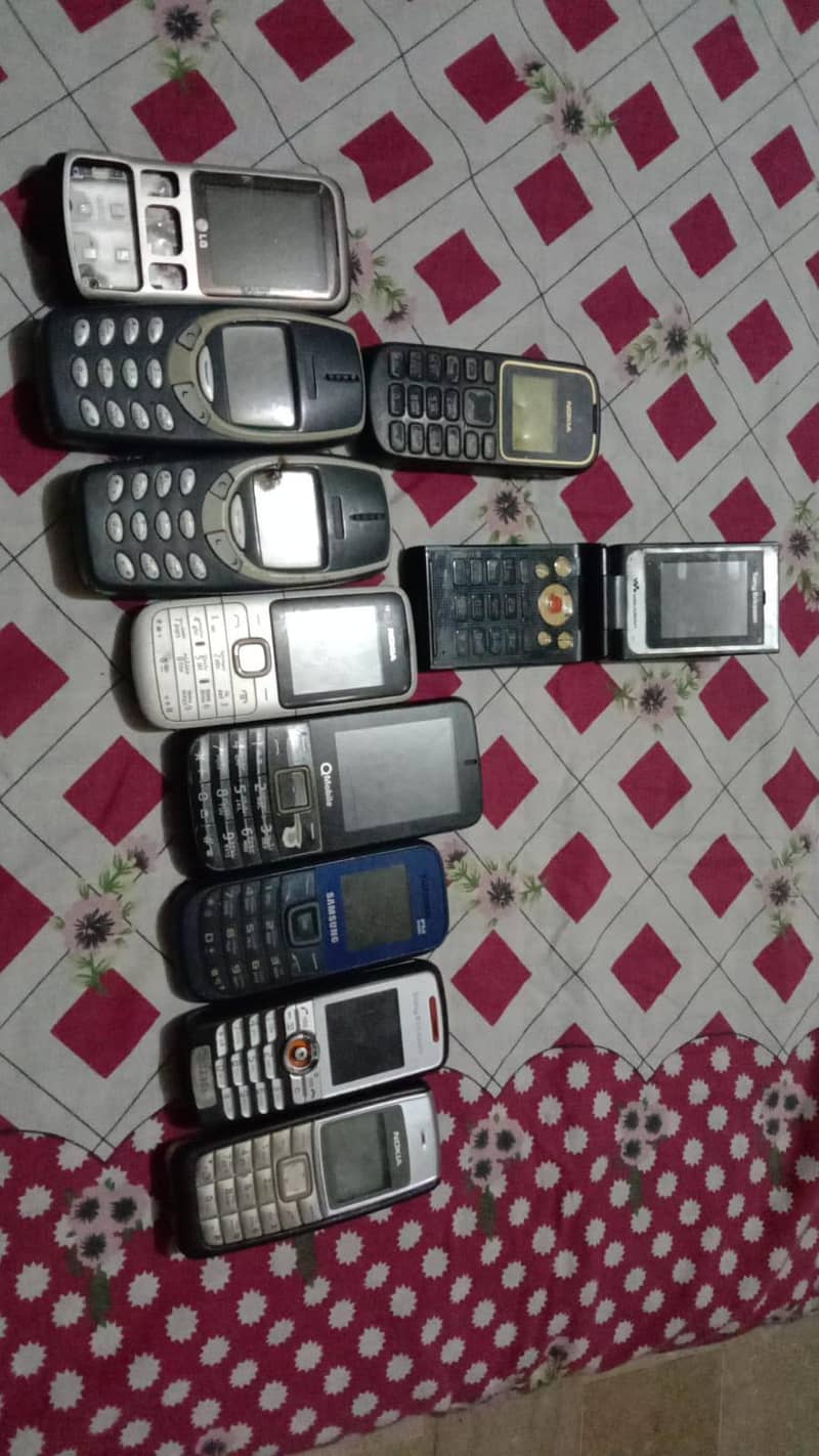 Nokia 3310 0