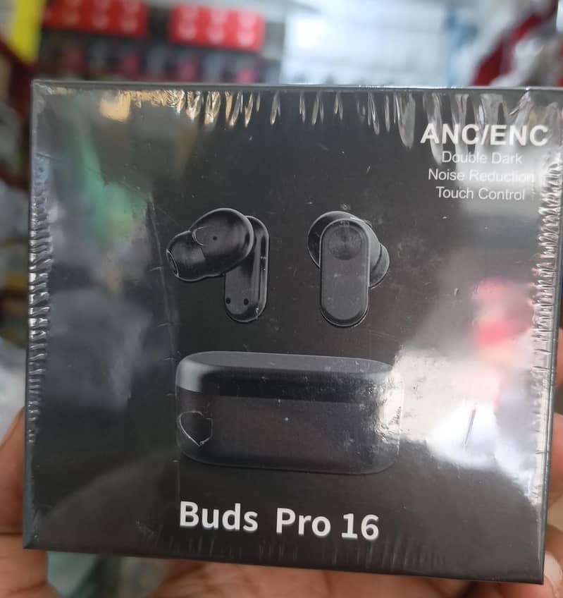 ear buds 3