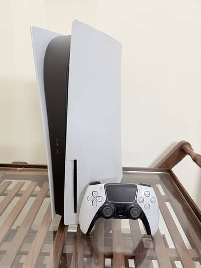Ps5 disc edition 825gb 10/10 condition