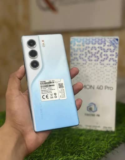 Tecno CAMON 40 Pro