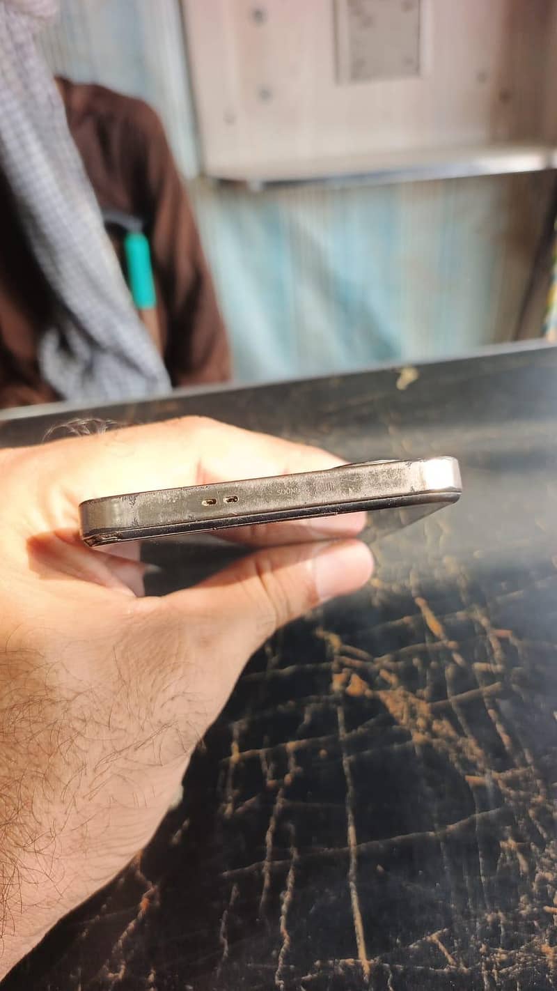 Infinix Note 30 4