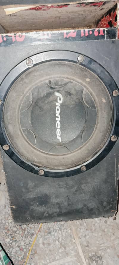 woofer with amp