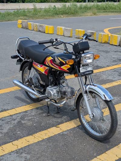 HONDA CD70