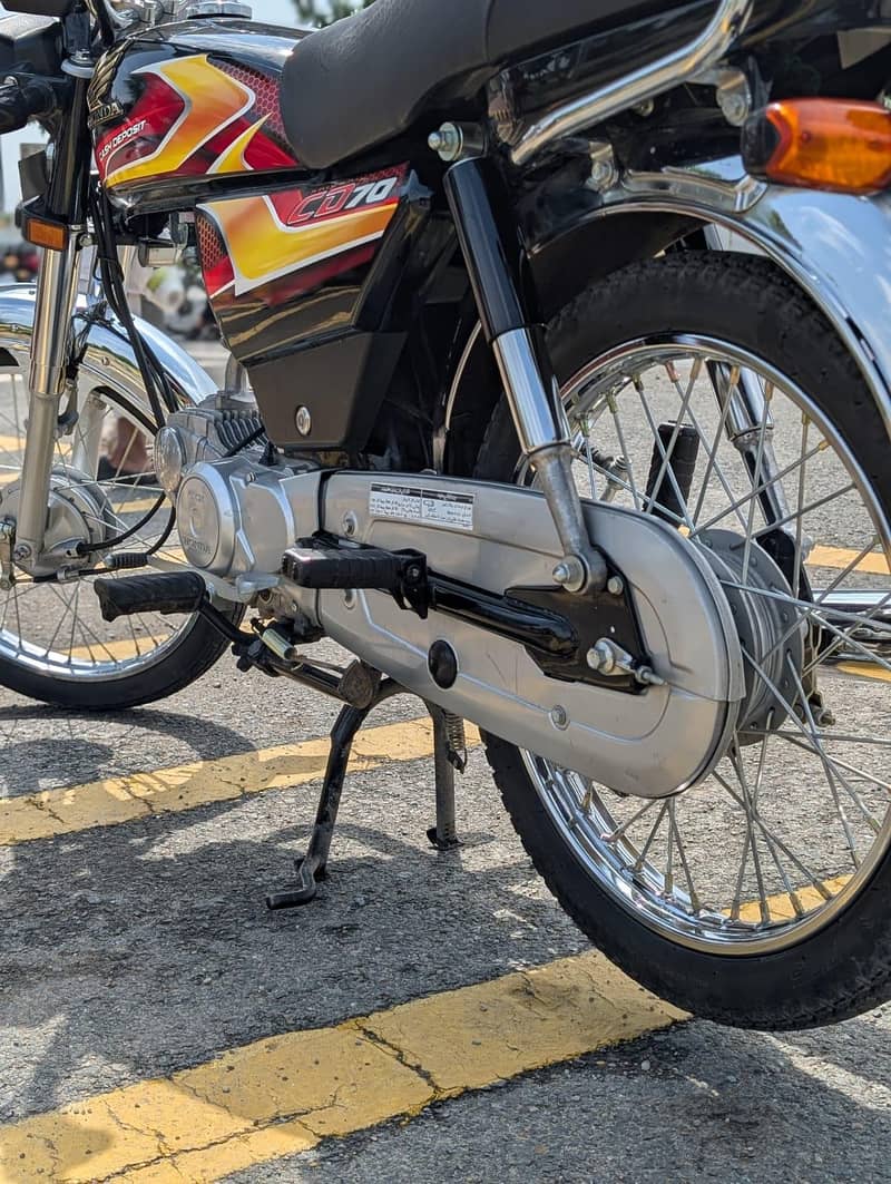 HONDA CD70 7