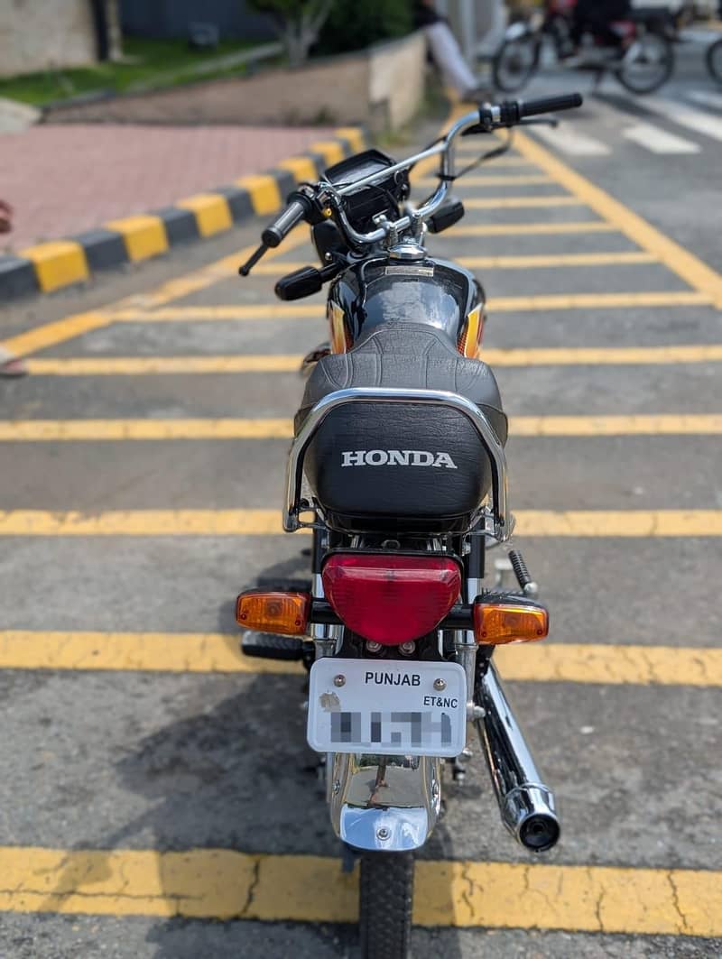 HONDA CD70 8