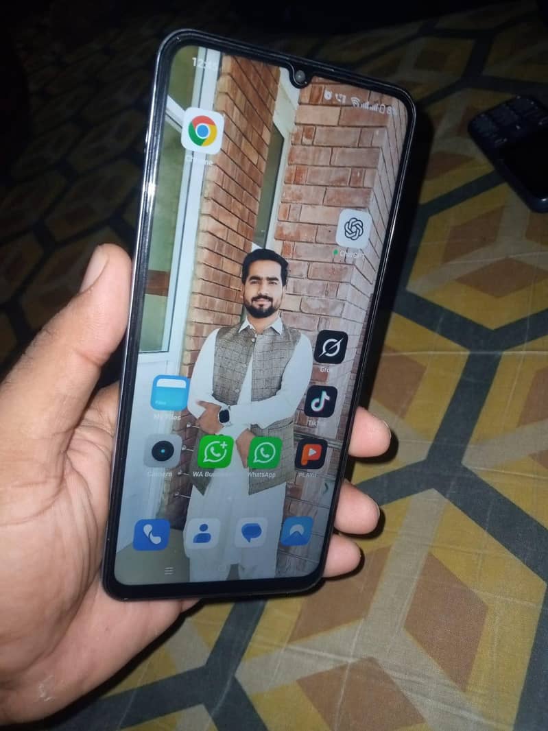 Realme Note 60 1