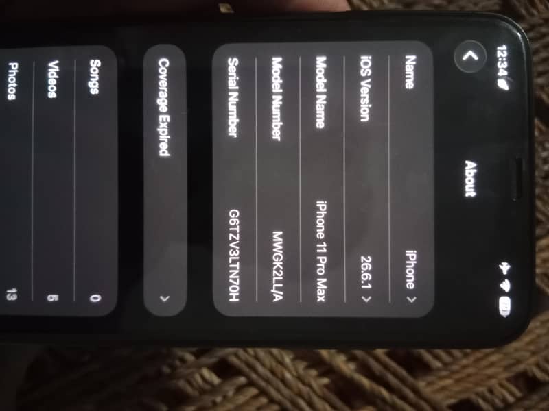 Apple iPhone 11 Pro Max 4