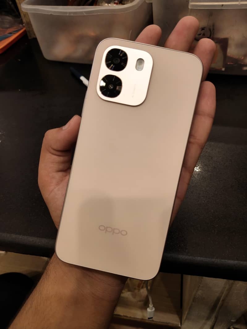 OPPO A6 1