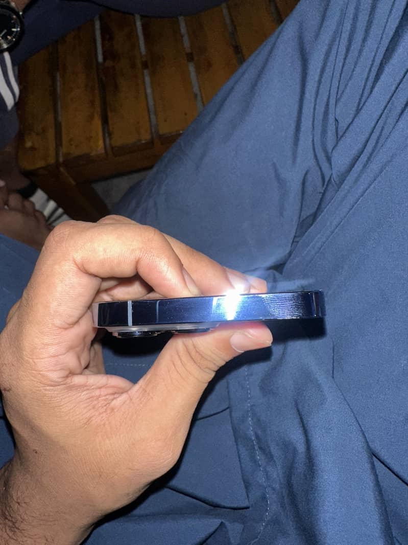 Apple iPhone 13 Pro 5