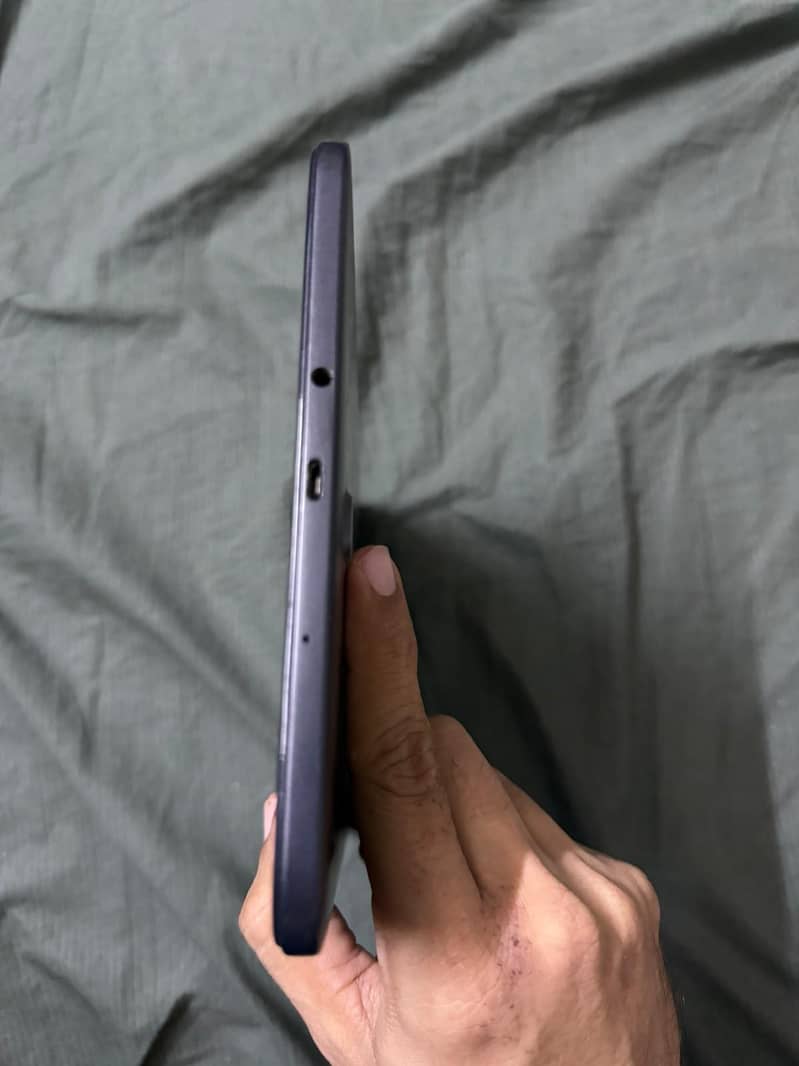 Samsung A2016 4