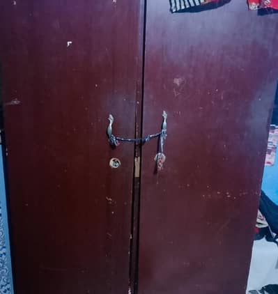 Beds and three door and two door almari r