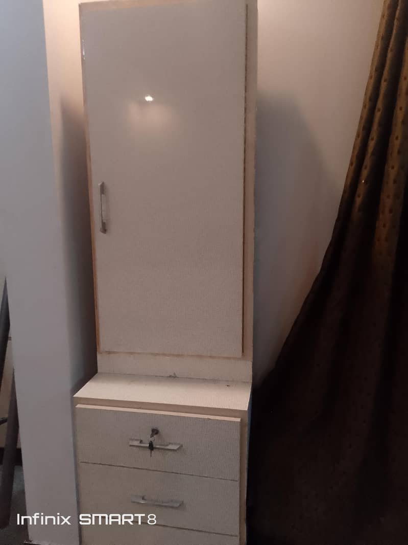 dressing table 4