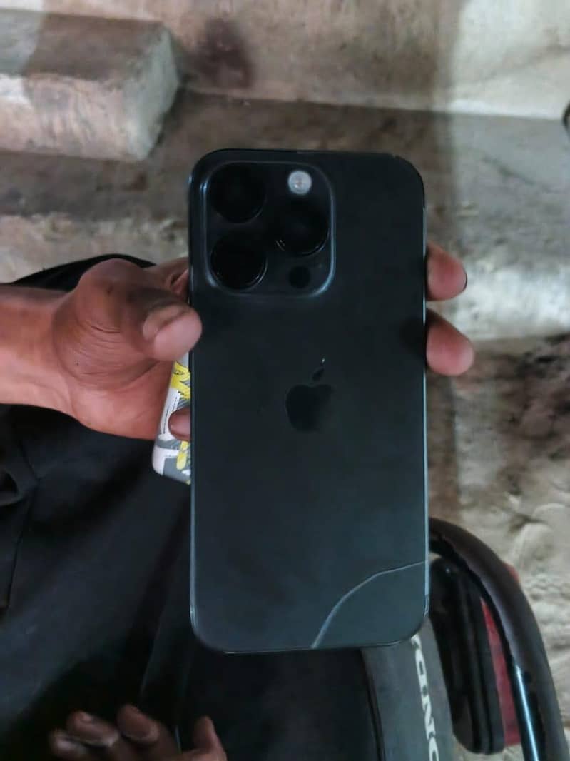 iphone 15 pro 1