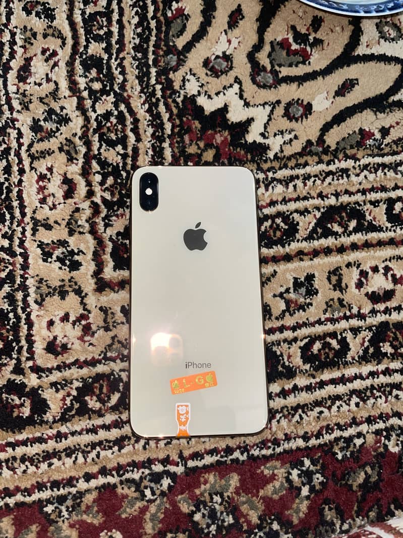 Apple iPhone XS Max 0