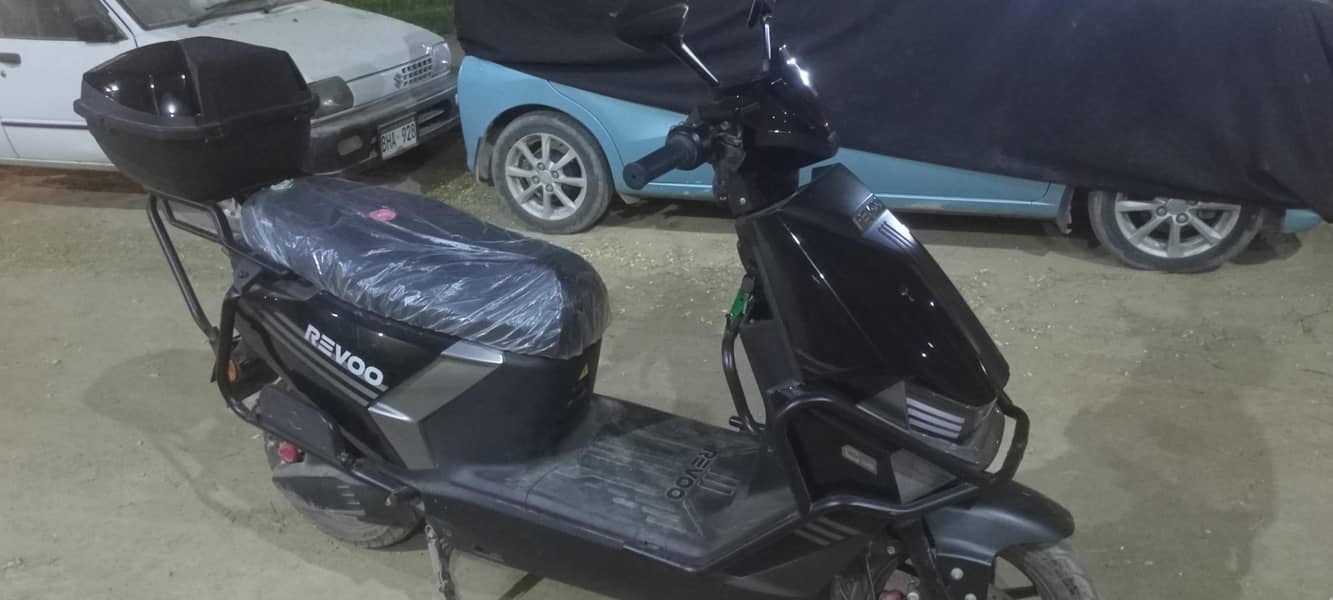 Revoo C35 2