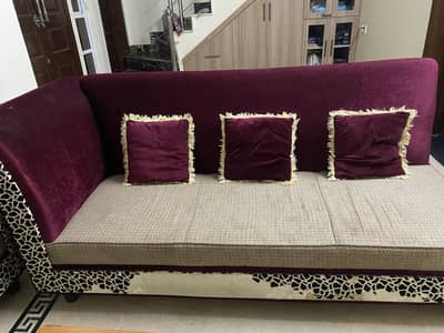 L shaped sofa with cushions