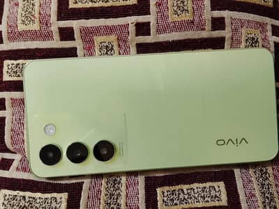 Vivo Y100