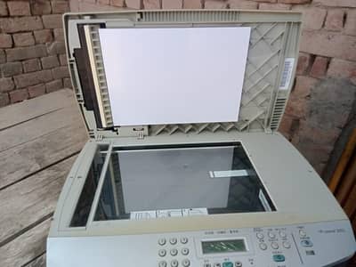 HP 3052 lezr jet