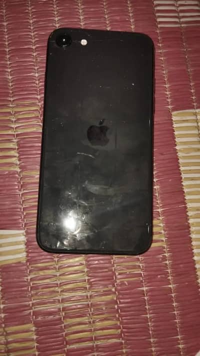 Apple iPhone SE