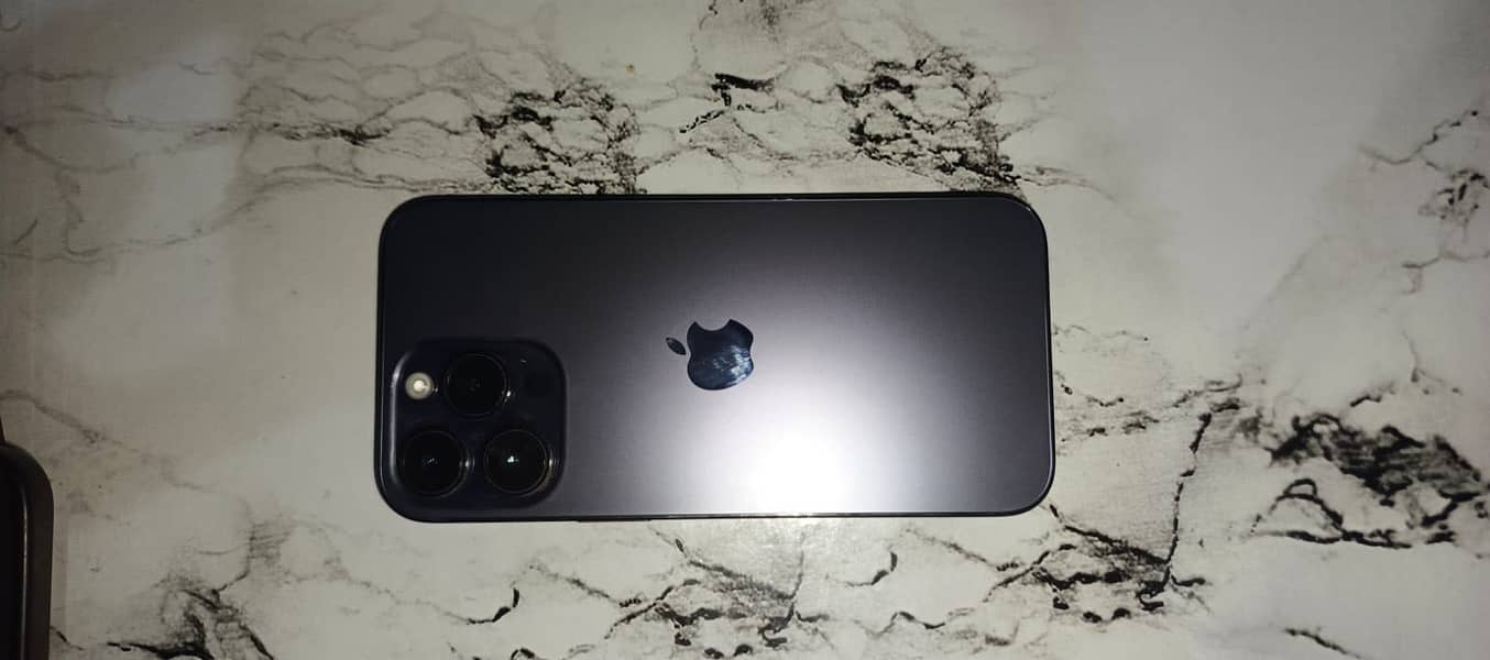 Apple iPhone 14 Pro Max 2