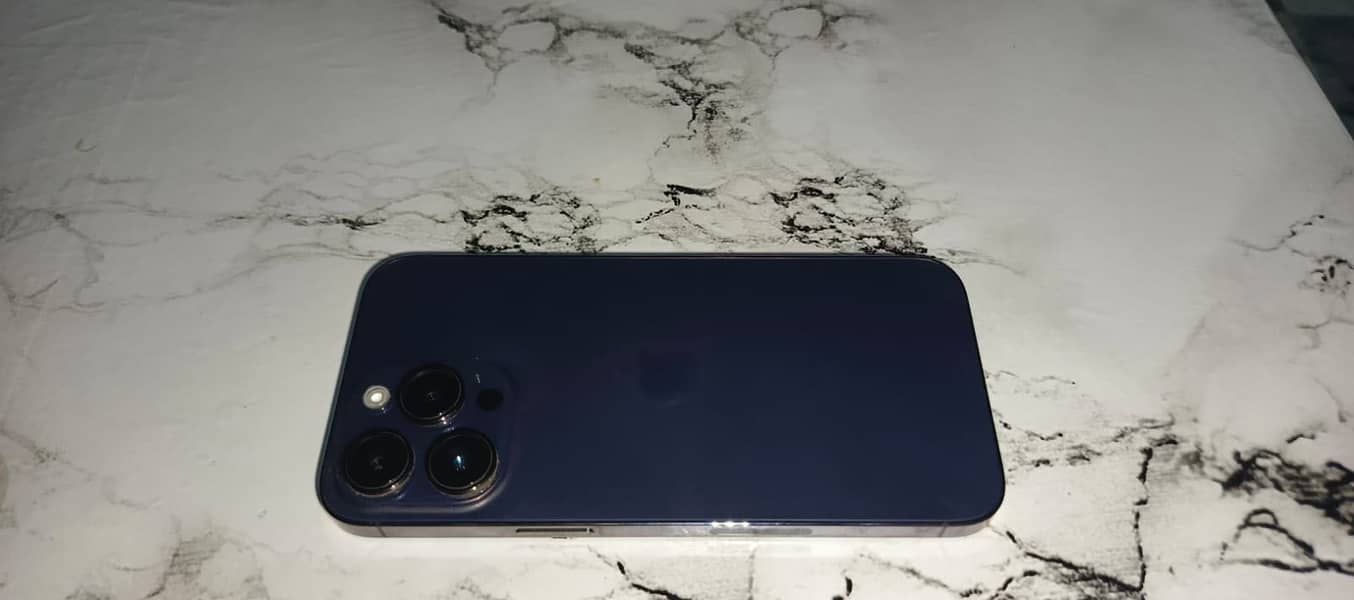 Apple iPhone 14 Pro Max 4