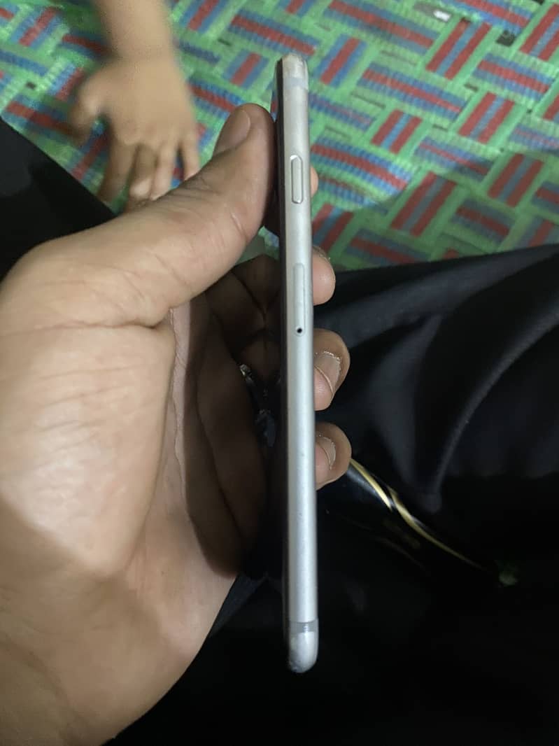 Apple iPhone 6 4