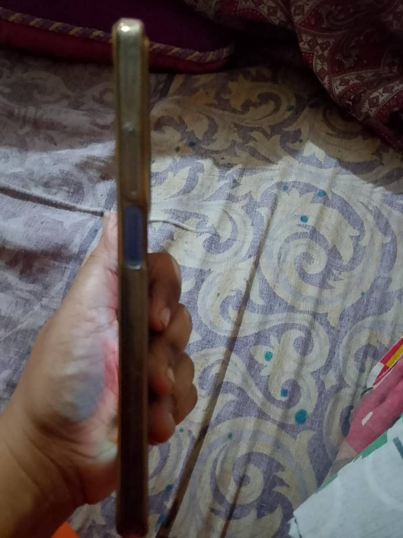 Realme Note 60 0