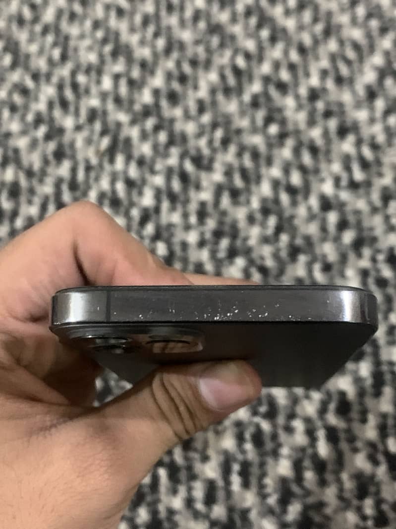 Apple iPhone 12 Pro 3