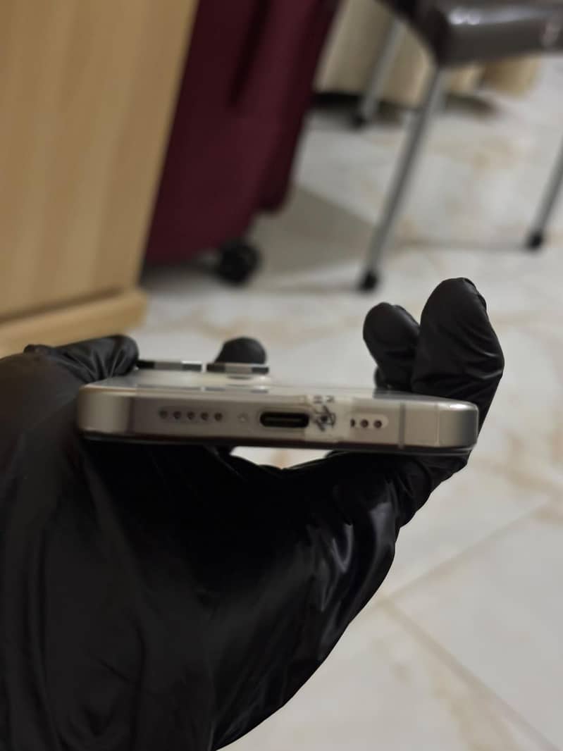 Apple iPhone 15 Pro 5