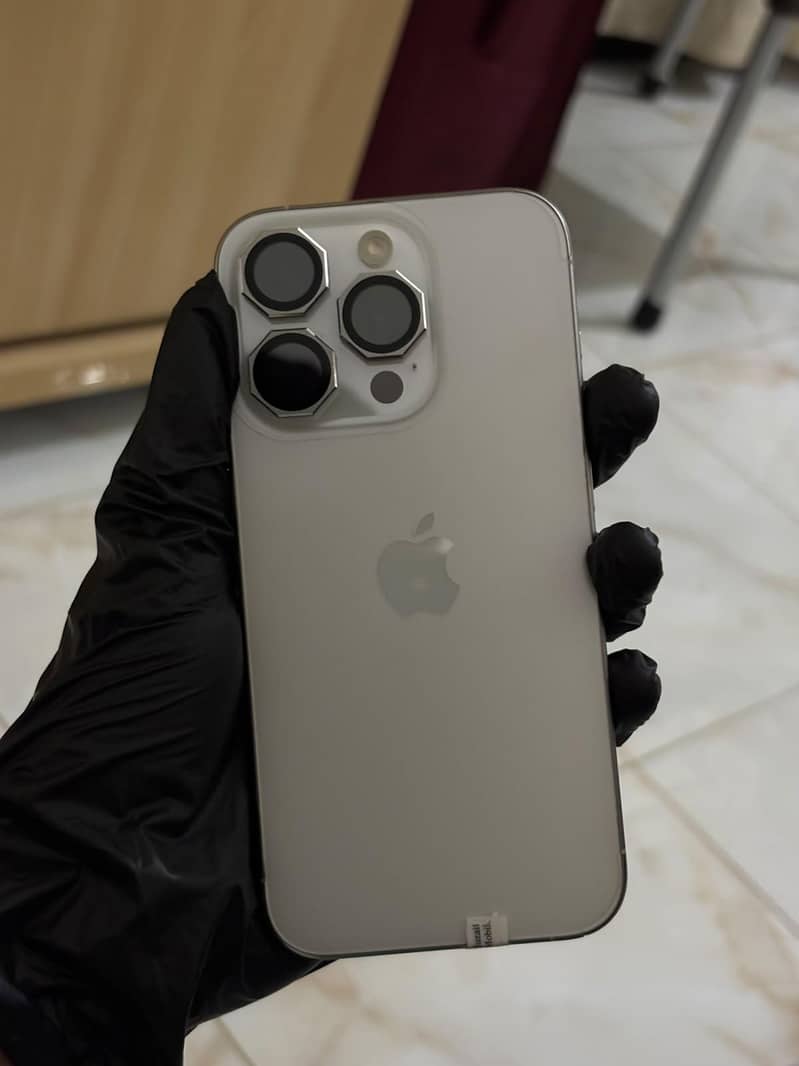 Apple iPhone 15 Pro 7