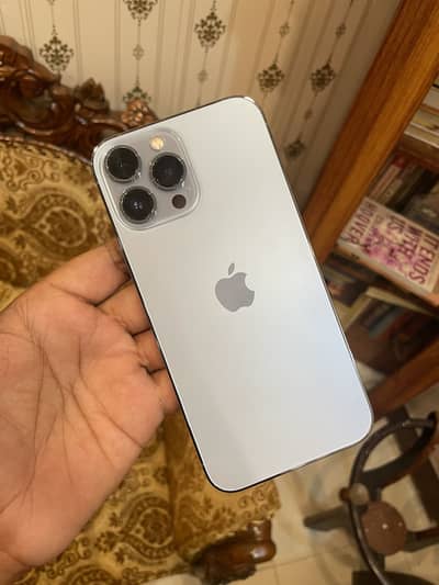 iPhone 13 Pro Max Dual phisical 4mnth sim time