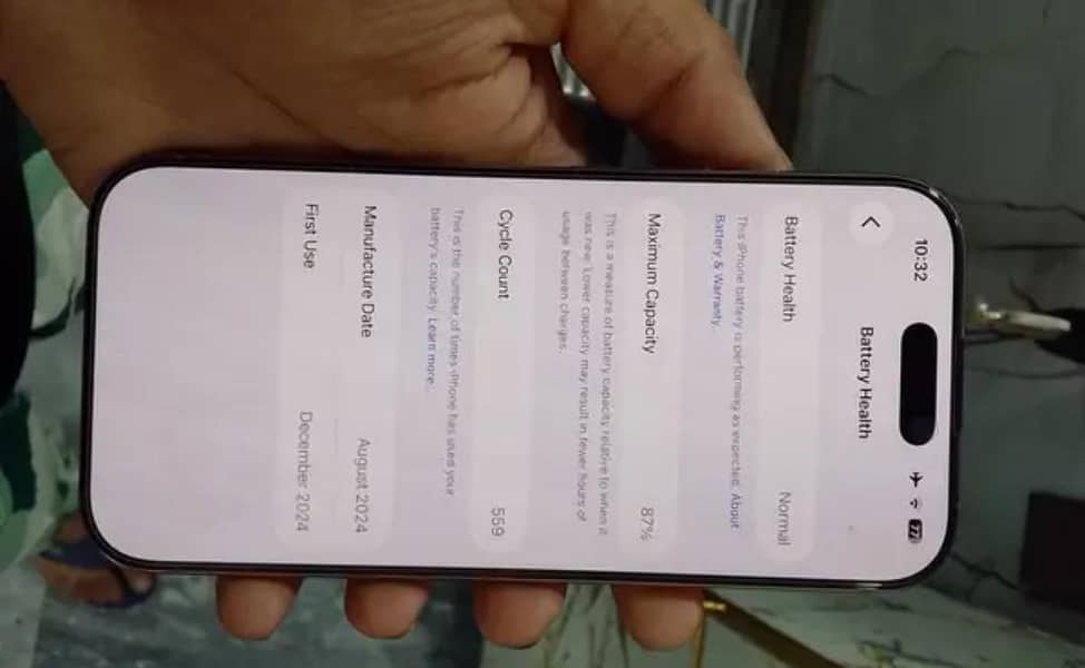 Apple iPhone 16 Pro 6