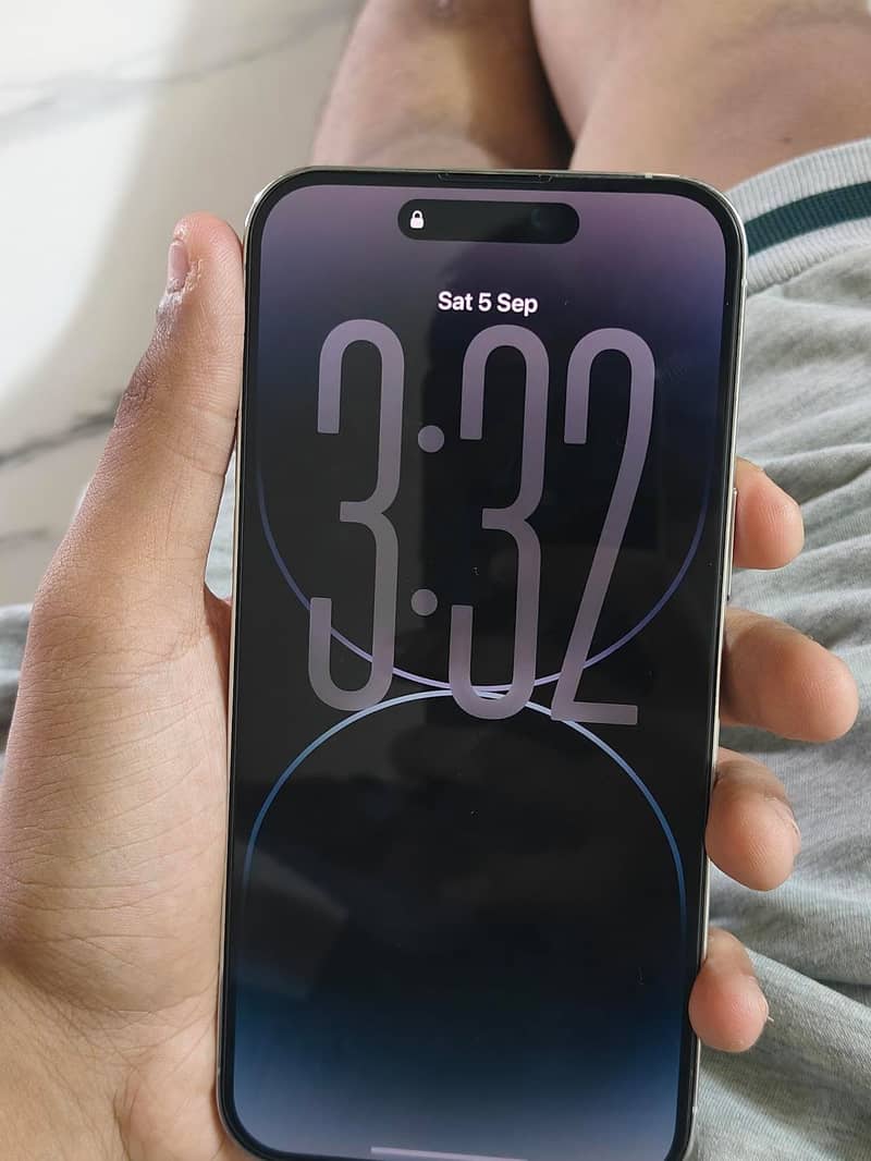 Apple iPhone 14 Pro Max 5