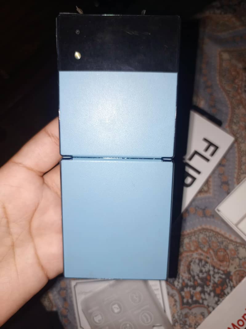 Itel Flip 1 4