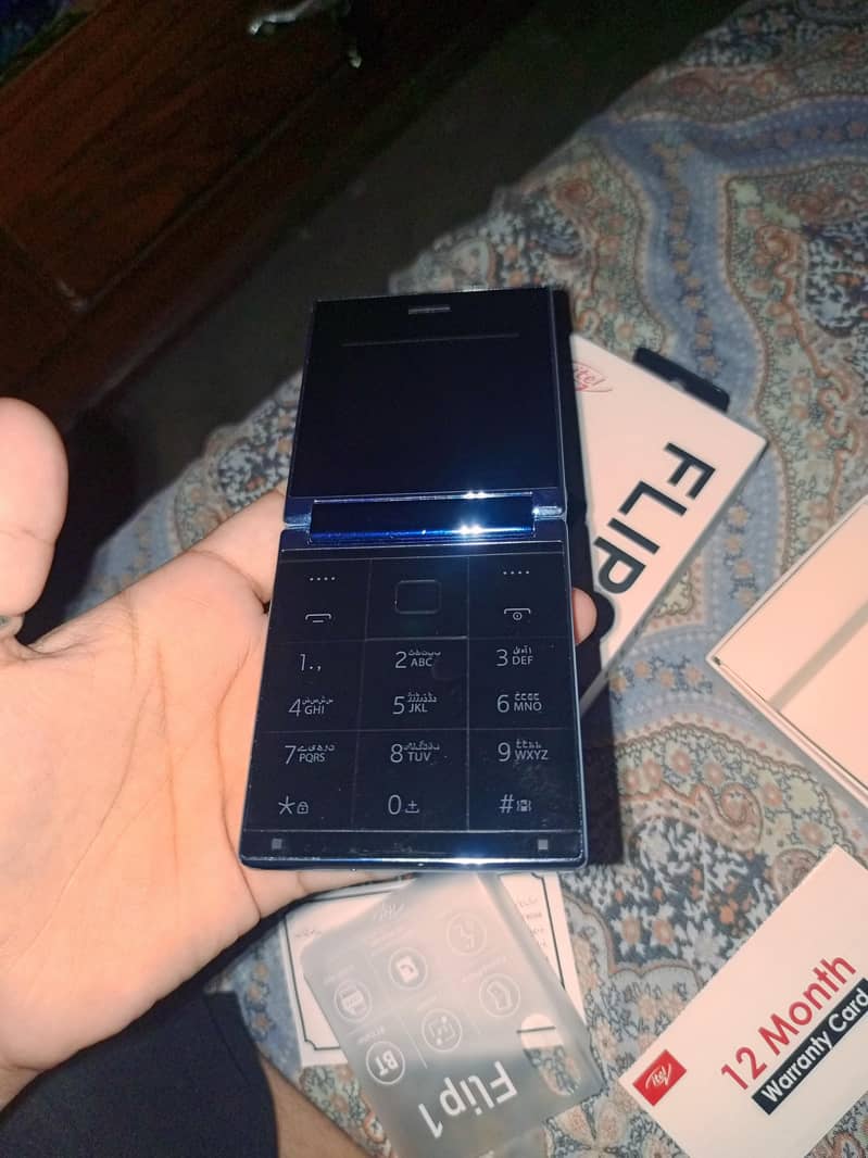 Itel Flip 1 6