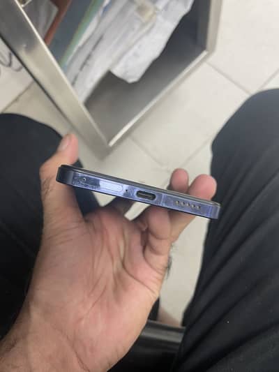 Vivo y100 8/128 pta approved
