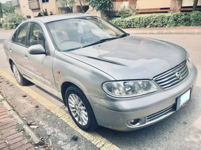 Nissan Sunny 2011