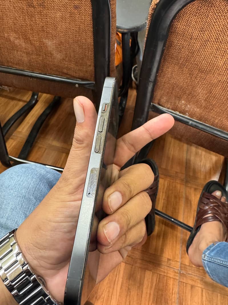 Apple iPhone 13 Pro 5