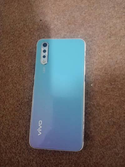 Vivo S1