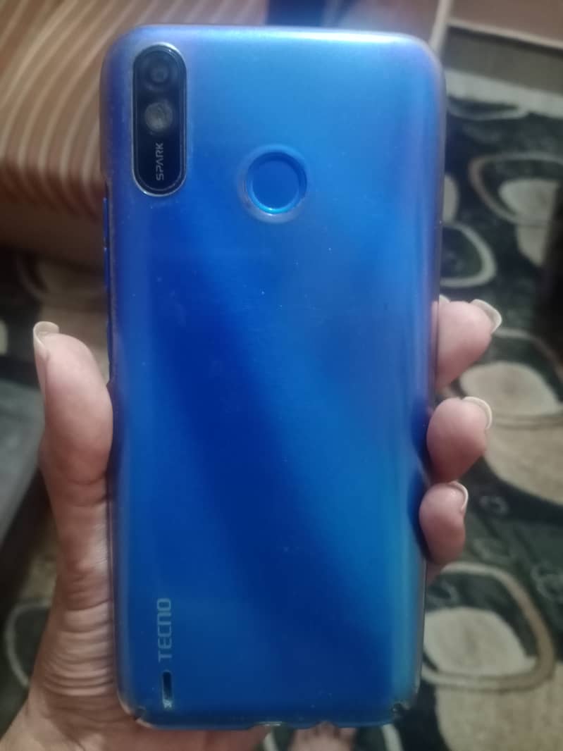 Tecno Spark 4 1