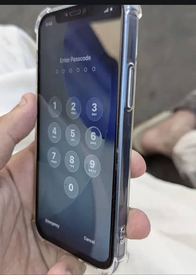 Apple iPhone 12