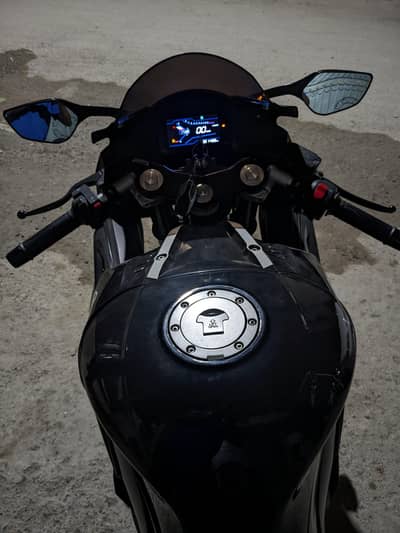Yamaha r6